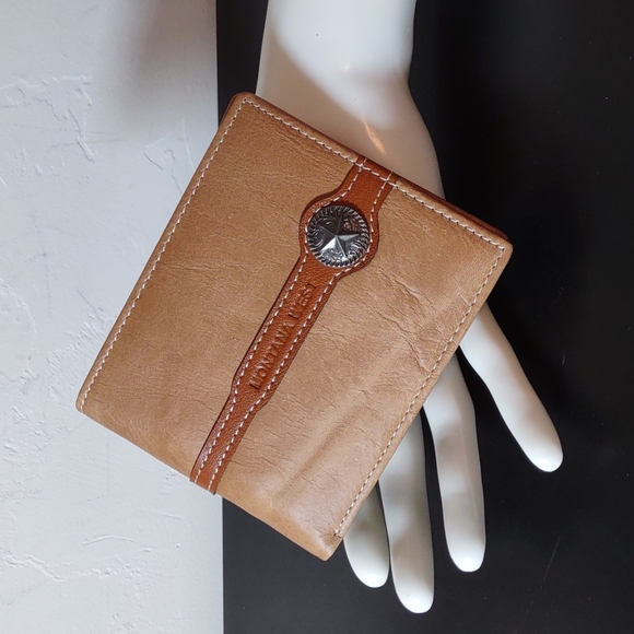 Montana West Other - Montana West Leather Wallet